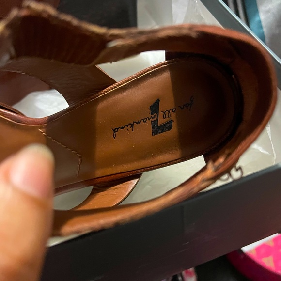 7 for all mankind leather wedge shoes, great leather and in amazing condition. - Picture 9 of 10